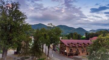 Фотографии Гостевой дом Vila Luminita г. Сынджорз-Бэй (Румыния) №4 Фото Гостевой дом Vila Luminita г. Сынджорз-Бэй 4